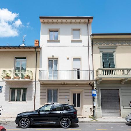 Suite Ondina Viareggio Apartments - Happy Rentals 외부 사진