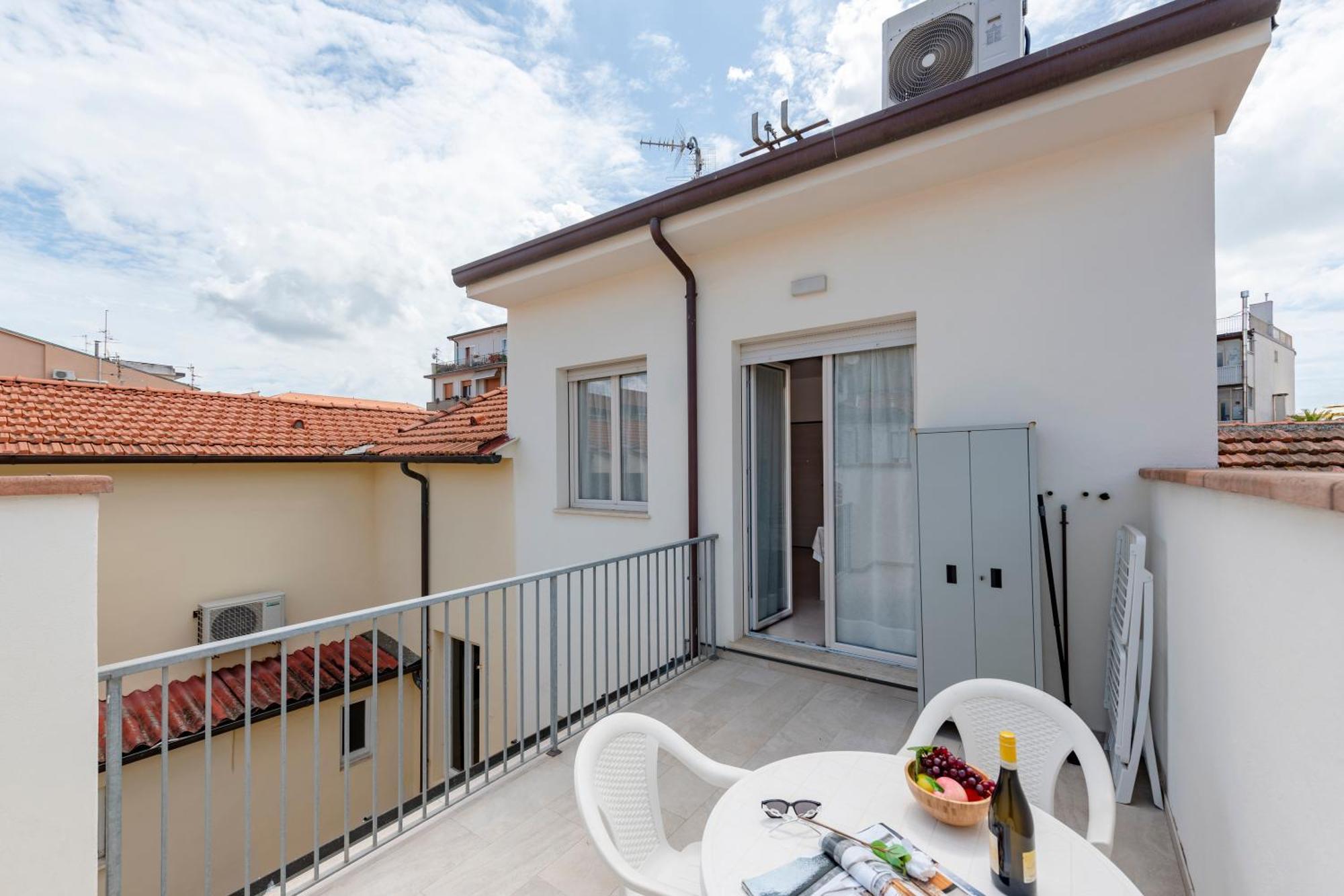 Suite Ondina Viareggio Apartments - Happy Rentals 외부 사진